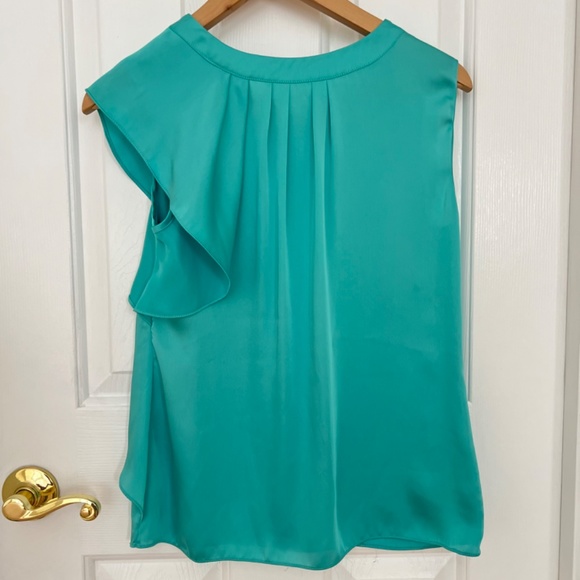 Michael Kors Ruffle Top - Picture 2 of 6